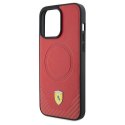 Oryginalne Etui APPLE IPHONE 15 PRO Ferrari Hardcase Carbon Metal Logo MagSafe (FEHMP15LPTER) czerwone