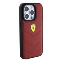 Oryginalne Etui APPLE IPHONE 15 PRO Ferrari Hardcase Leather Stitched Lines (FEHCP15LRDUR) czerwone