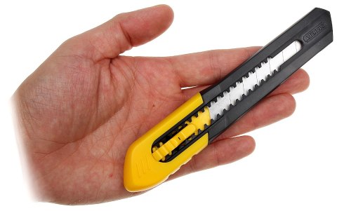 NÓŻ Z OSTRZEM ŁAMANYM ST-0-10-151 18 mm STANLEY