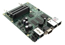 Router Board RB433/ CPU 300MHz/ 64MB RAM/ 3x LAN/ 3x mPCI/ Router OS L4