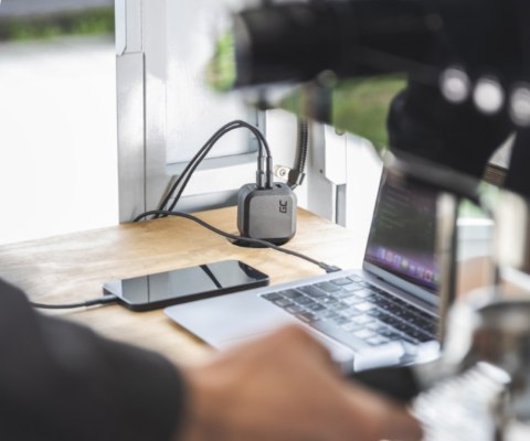 ŁADOWARKA SIECIOWA USB CHARGC08W GaN Green Cell