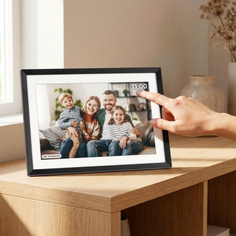 Cyfrowa ramka Kruger&Matz na zdjęcia FRAMEO WiFi 10,1" z podświetleniem