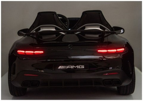 Auto Na Akumulator Mercedes GT63 AMG DK-GT63 24V LCD Cichy Silnik Czarny