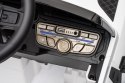 Auto Land Rover Defender białe na akumulator dla dzieci + pilot R/C