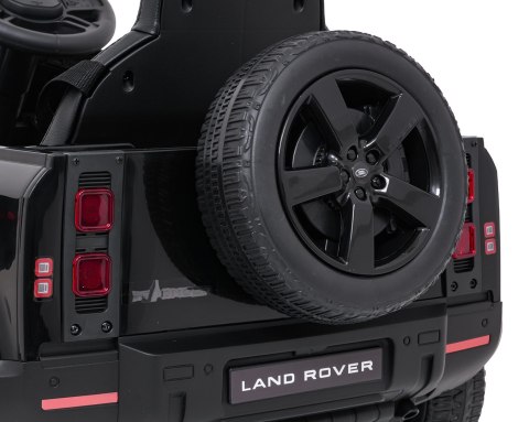 Auto Land Rover Defender czarne na akumulator dla dzieci + pilot R/C