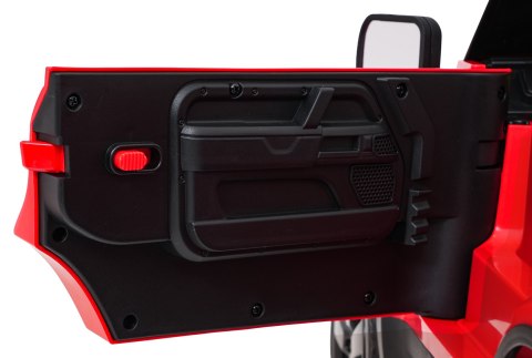 Auto Land Rover Defender czerwone na akumulator dla dzieci + pilot R/C