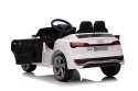 Auto Audi SQ8 białe na akumulator dla dzieci + pilot 2,4 GHz
