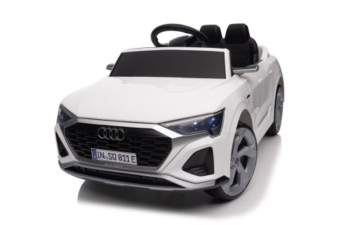 Auto Audi SQ8 białe na akumulator dla dzieci + pilot 2,4 GHz