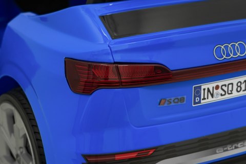Auto Audi SQ8 niebieskie na akumulator dla dzieci + pilot 2,4 GHz