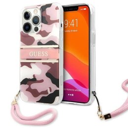 Oryginalne Etui IPHONE 13 PRO MAX Guess Hardcase Camo Strap Collection (GUHCP13XKCABPI) różowe